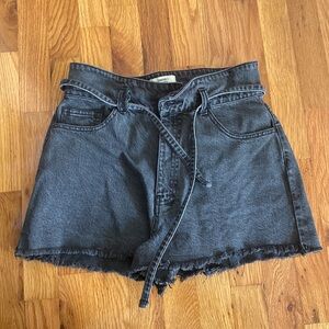 Forever 21 F21 high waisted Charcoal black dark wash denim jean shorts size 29